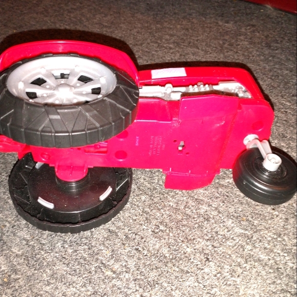 Barbie on the farm in new condition. - Picture 3 of 4